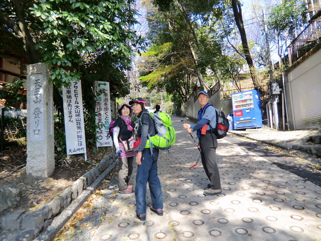 京都府　長岡天満宮から　天王山 (270M)に向かう_d0170615_7363873.jpg