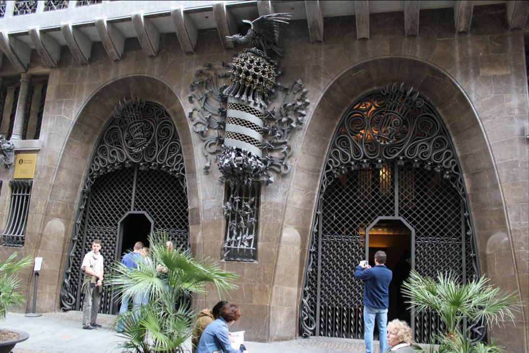 Barcelona,Palau Guell（グエル邸）_b0171423_522287.jpg