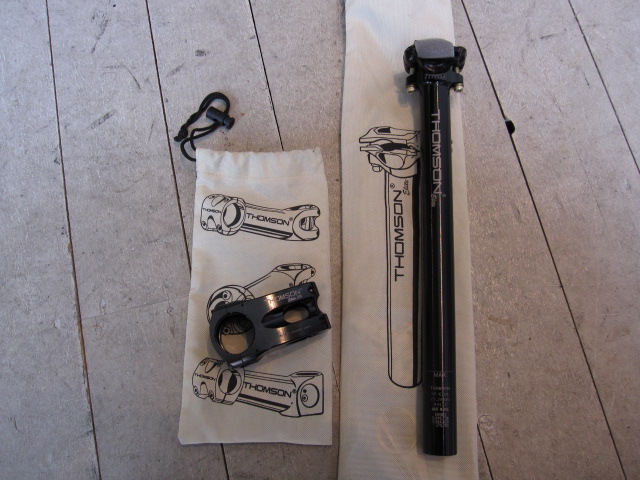 THOMSON _e0188759_1758348.jpg