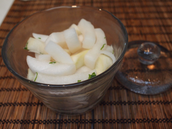 豚バラと新じゃがの煮物_a0258686_20515296.jpg