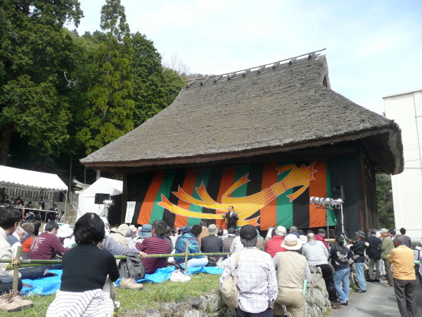 平成24年度下谷上農村歌舞伎上演会　on　2012-4-15_b0118987_17275380.jpg