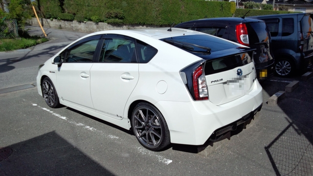 PRIUS　G’s~納車~。_b0114392_184123.jpg