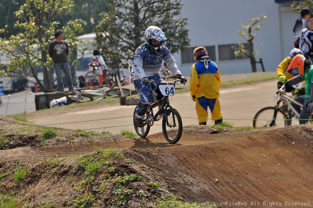 2012 JOSF 緑山４月定期戦VOL13：BMX３０オーバー決勝　動画あり_b0065730_19154994.jpg