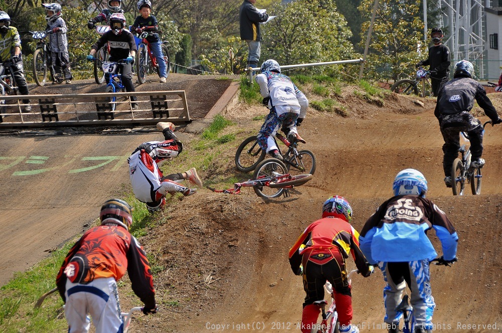 2012 JOSF 緑山４月定期戦VOL13：BMX３０オーバー決勝　動画あり_b0065730_1972025.jpg