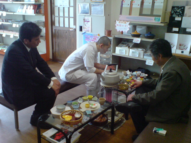 有田焼の器。_d0182179_20575527.jpg