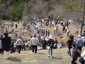 ~春爛漫~ 野呂山山開き_e0175370_33484.jpg