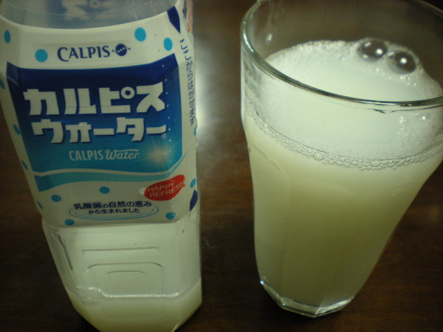 カルピスウォーター_e0233190_15314632.jpg