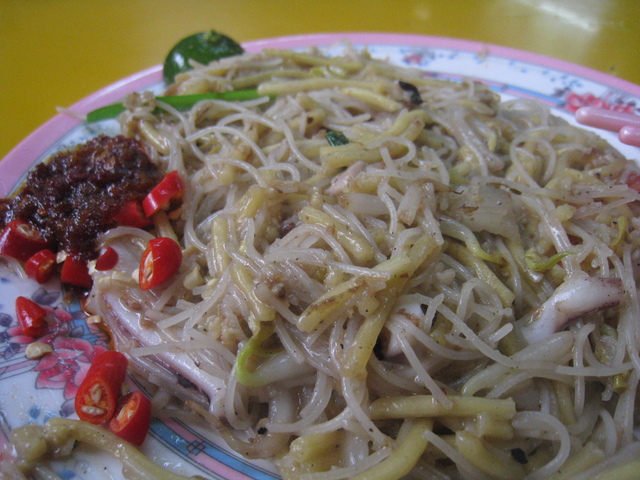 Hainan Hokkien Mee(Golden Mile FC)_c0212604_6234310.jpg