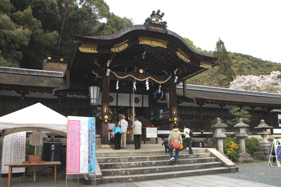 松尾大社_e0048413_21221437.jpg