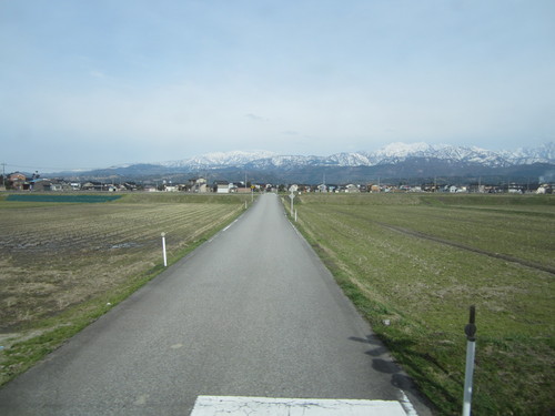 パノラマな立山連峰がみれる若杉第三踏み切り_a0243562_1902323.jpg