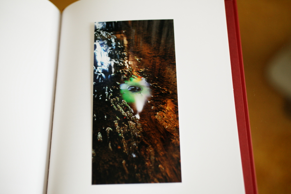 Naoya Hatakeyama 「River Series / Shadow」_c0016177_13371844.jpg