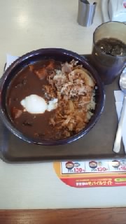 ランチ２０１２０４１９おんたま牛あいがけカレー_a0026413_1244677.jpg