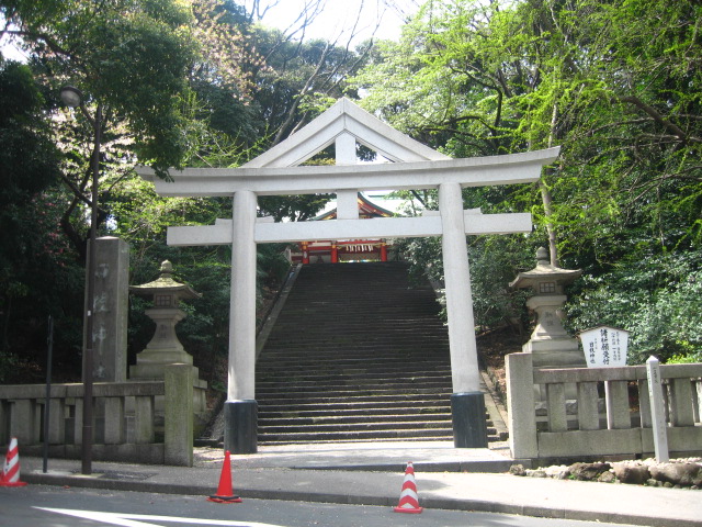 都心の神社で旅気分～日枝神社～_f0146013_0292667.jpg