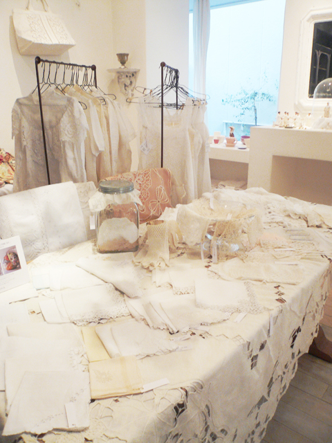 La cousine des Lilas ラクジーヌデリラ展 à 二子玉川店_f0111065_14223915.jpg