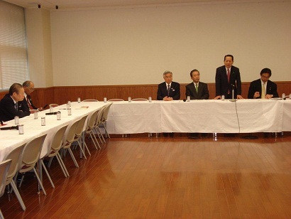 2012.4.19 第2回自民党福島復興に関する委員会_a0255967_1659387.jpg