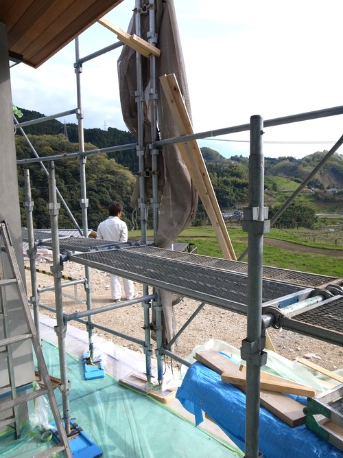 どんどこ進んでおりす。_f0150413_6135351.jpg