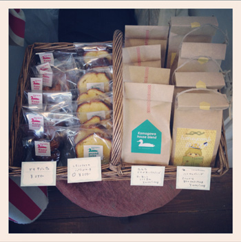 「coffee drops」展、初日のこと。_e0024216_21143095.jpg