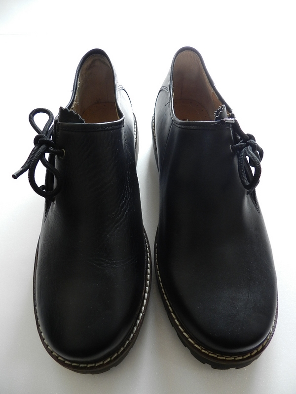 tyrolean shoes!_f0226051_12501028.jpg