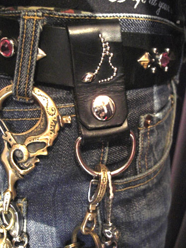 再入荷のお知らせ【RISK×MODERN PIRATES ♪STUDS KEY HOLDER】_a0097901_1763618.jpg