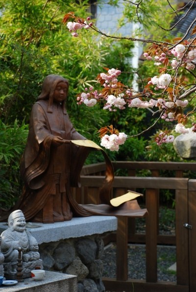 桜　－　雨宝院とか千本ゑんま堂とか平野神社_a0114714_17541638.jpg