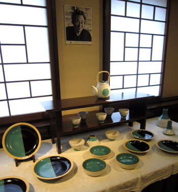 柳宗理・暮らしのデザイン : 鳥取民藝美術館・鳥取たくみ工芸店 Folk Crafts Shop TAKUMI,Tottori