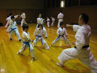 麻生道場 審査前最終稽古!_c0118332_22564555.jpg