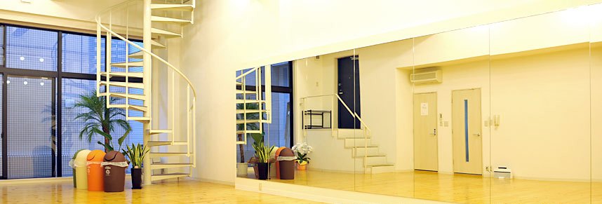 ZUMBA & DANCE FITNESS STUDIO IN TOKYO _a0265622_22412932.jpg