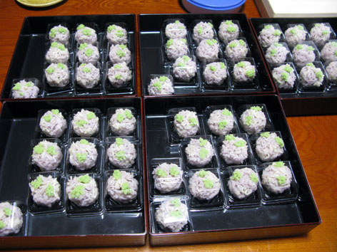 和菓子屋さん_f0129726_22201514.jpg