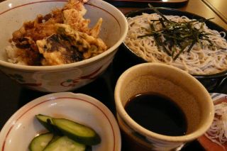 2012年4月22日 赤・白・オレンジ_b0098584_1813887.jpg