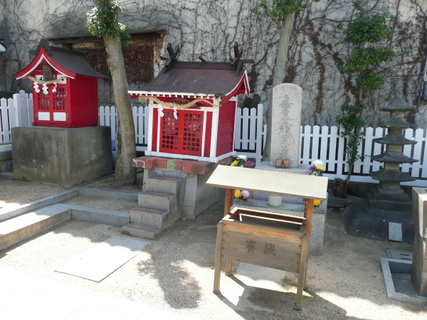 垂水御霊神社　on　2012-4-4_b0118987_73696.jpg
