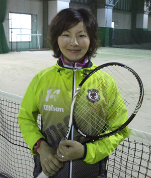 テニスプレーヤー梅原幸恵(うめはら さちえ)選手をサポート!_c0003493_9315313.jpg