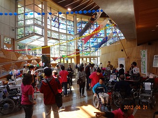 福祉機器展&秩父芝桜!_d0050503_6324035.jpg