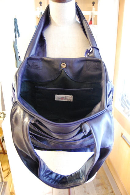 革のジャケットからbagにリメイク_d0127925_10243612.jpg
