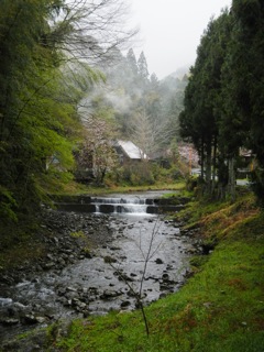 花残月の水車むら_f0031259_2034312.jpg