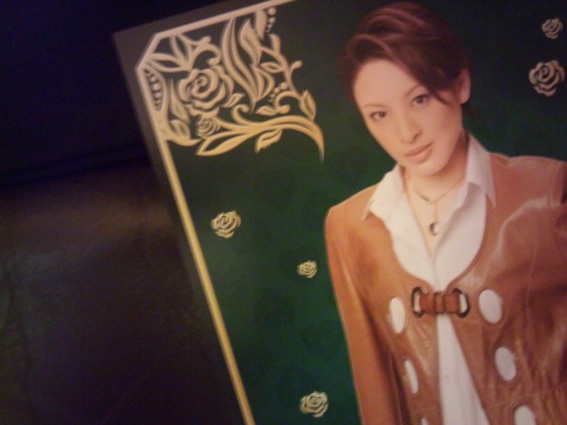 音月桂が退団ですって Thought Of The Flower 音月桂が退団ですって Thought Of The Flower