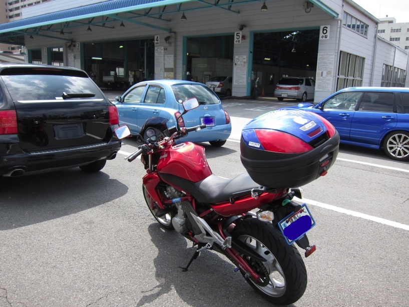 3度目の車検_f0141609_1372718.jpg