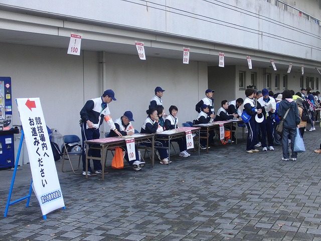 新緑の茶畑を楽しむ「第34回 富士ふれあいウォーク」_f0141310_7472778.jpg