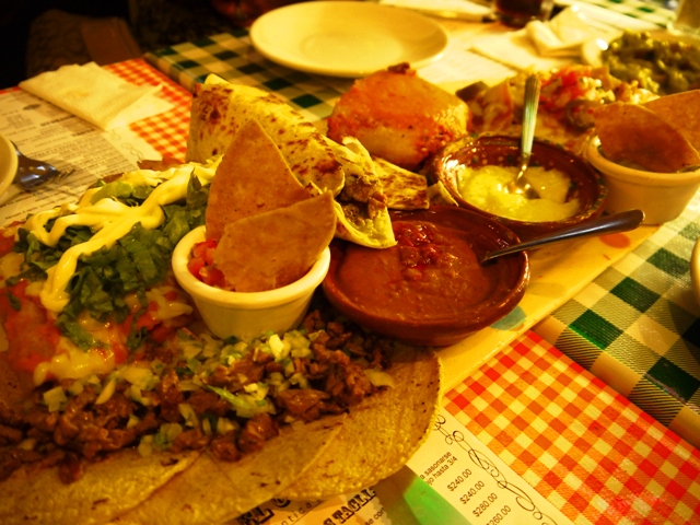 d0235123_1272082.jpg
