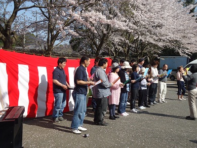 お花見だー ②。_e0164724_10231647.jpg