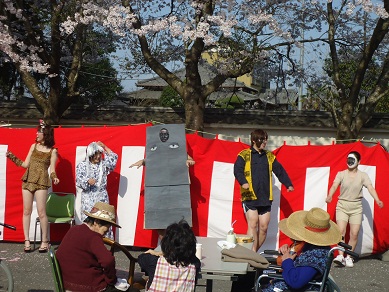 お花見だー ②。_e0164724_10243956.jpg