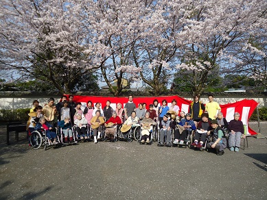 お花見だー ②。_e0164724_10245770.jpg