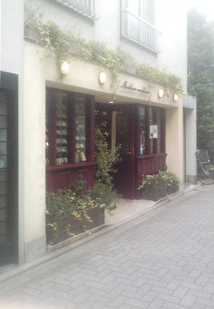 e0209043_1441867.jpg