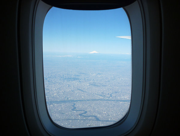 空からみた山々_c0081645_23231477.jpg