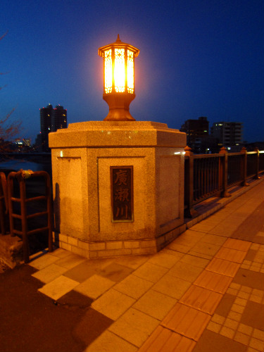 広瀬橋からの夜景　＠宮城県仙台市_f0048546_616737.jpg