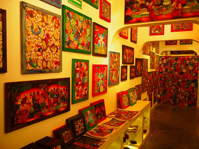 d0235123_1183443.jpg
