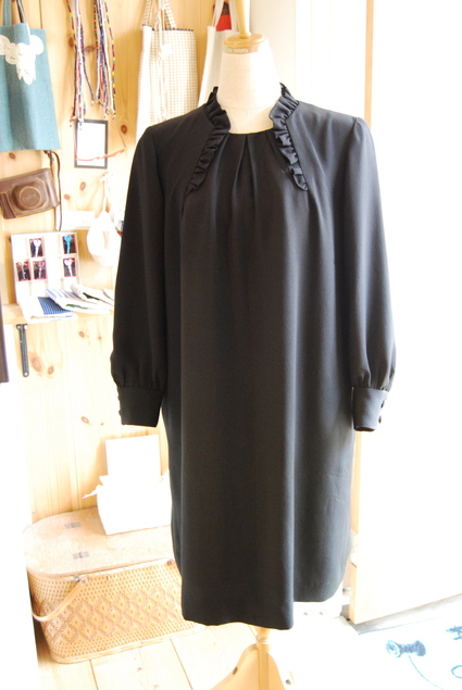 着物リメイク・喪服ワンピース_d0127925_1016411.jpg