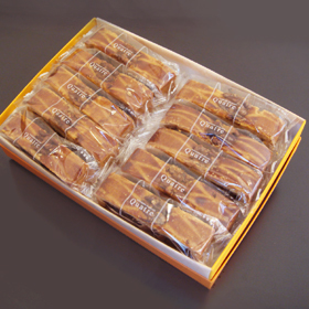 ガトーノア(洋菓子店キャトル)_a0240026_2016497.jpg