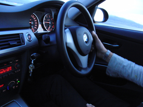 今、E90BMW320iは買いか?_d0045432_18401688.jpg