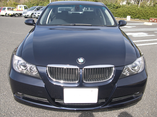 今、E90BMW320iは買いか?_d0045432_1855731.jpg