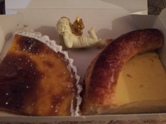 美味しいケーキ!!!。。。_b0210688_12275878.jpg